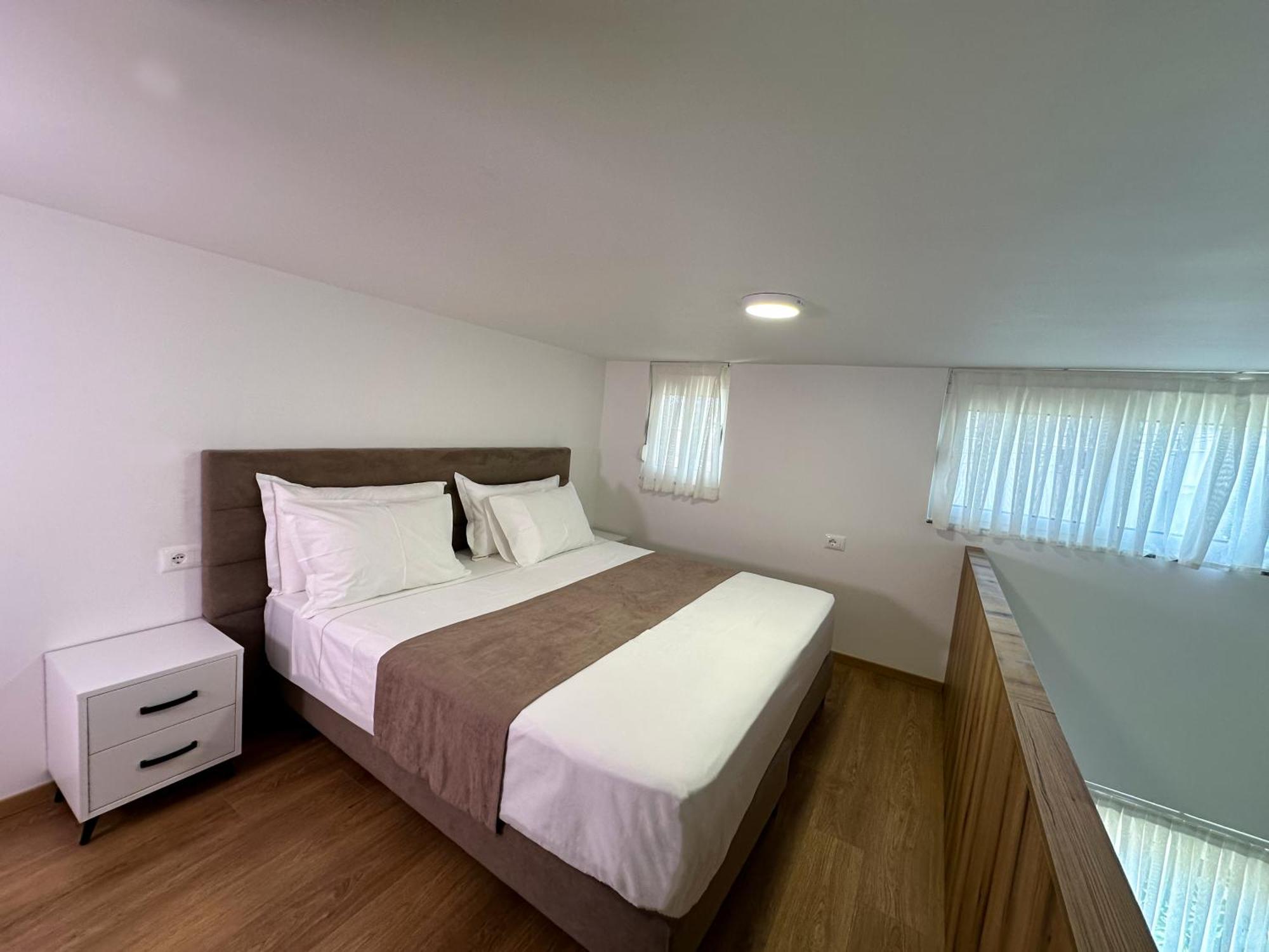 Home Select Tirana 2 Exterior photo